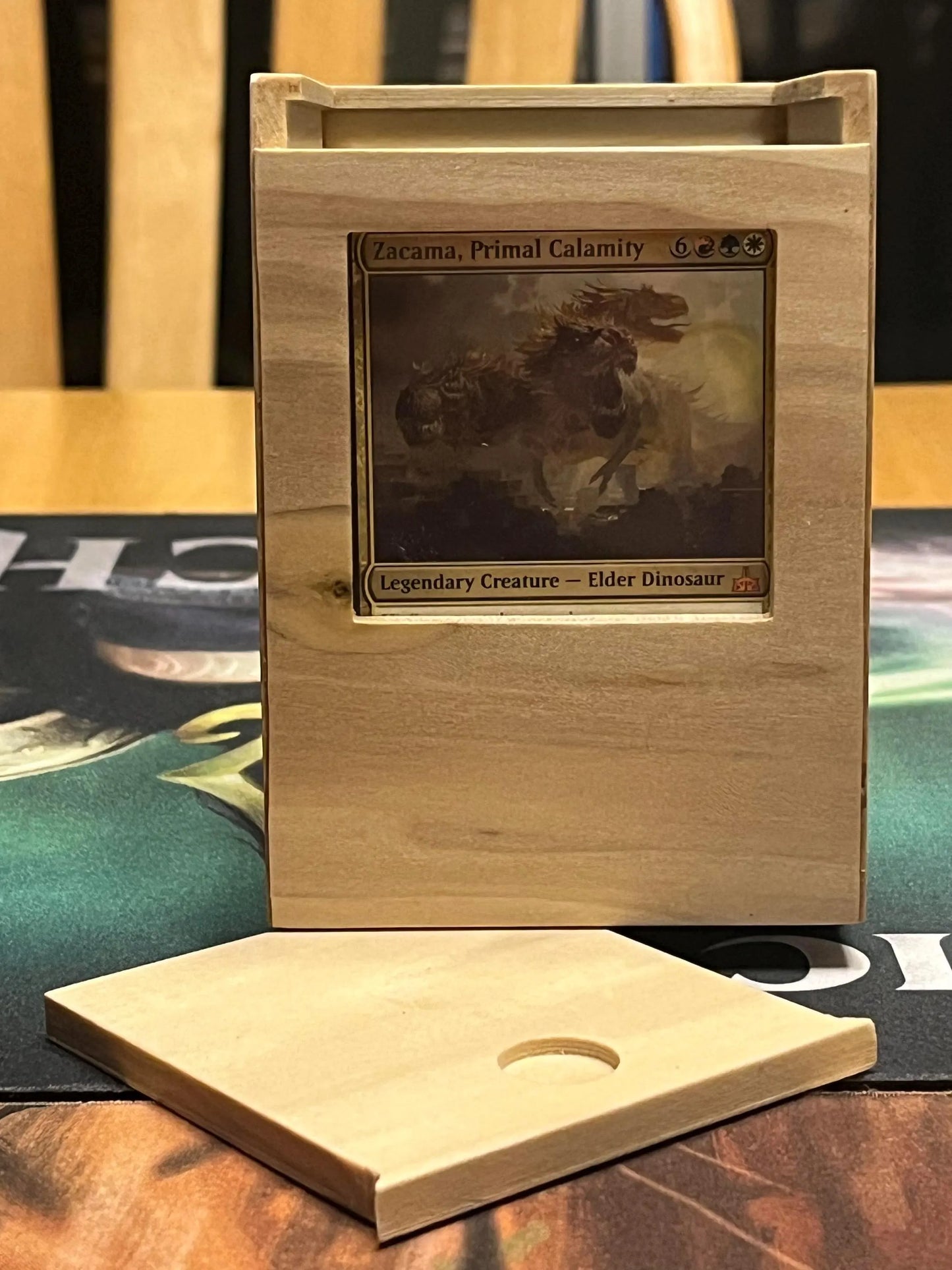 Commander Deck Box w/ Window